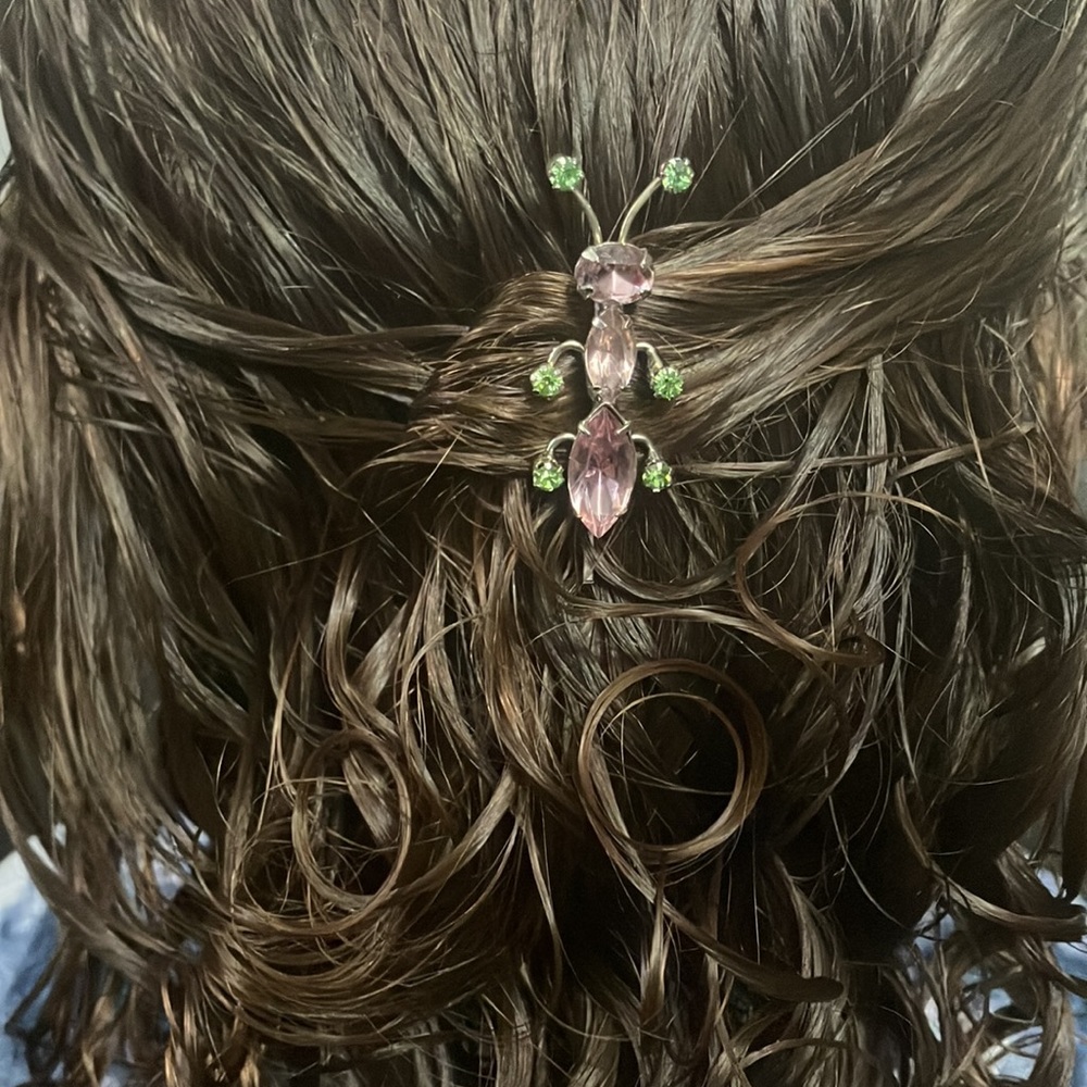 Tarina Tarantino Bug Bobby Pins